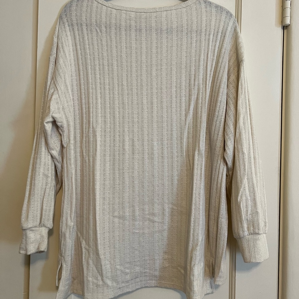 Vine & Love: cute & comfy long-sleeve blouse